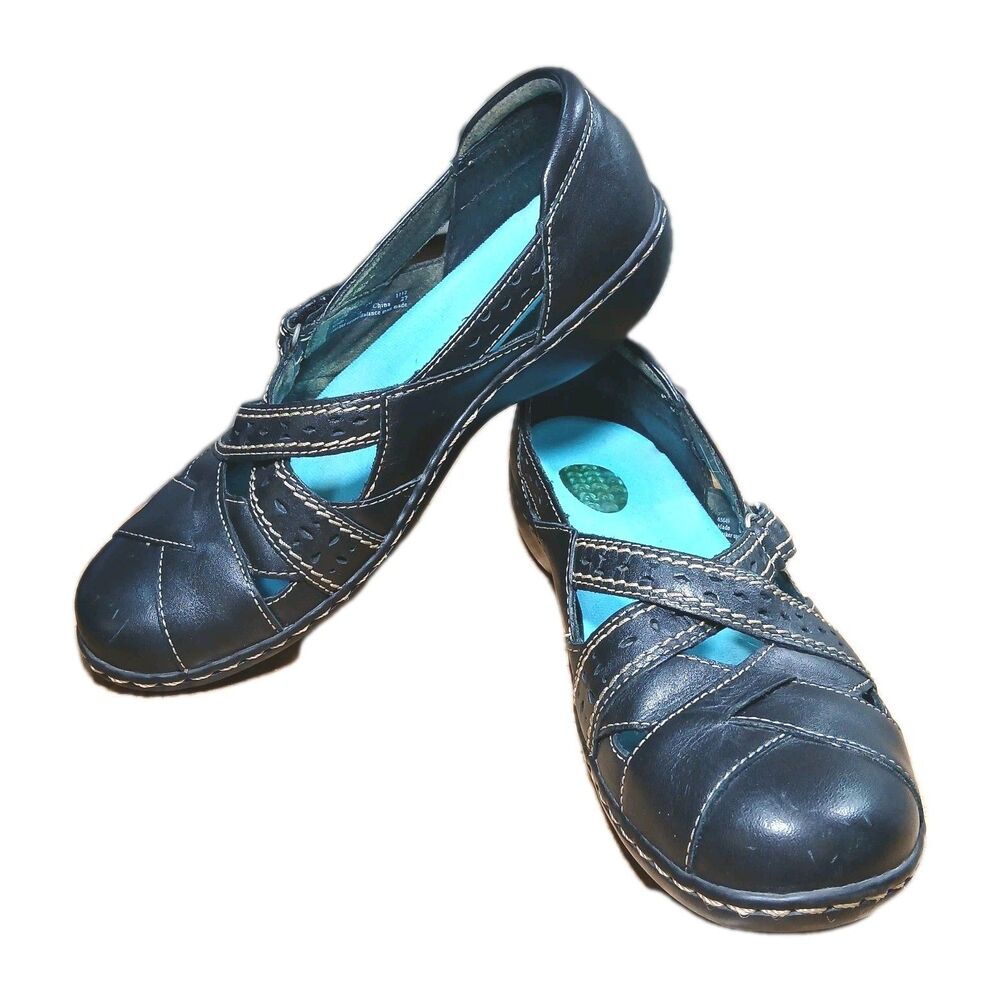 Clarks Mary Jane Flat Shoes Womens Size 10 EU 41.5 Black Leather Strap Comfort